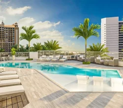 Paradisos Sea View